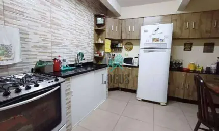 Casa Térrea com 2 residências, 246m² de área construída com 5 dormitórios, à venda por R$ 680.000 - Vila Vivaldi, SBC/SP