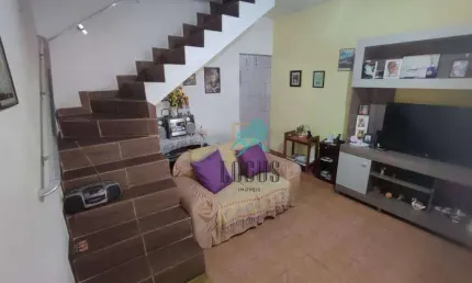 Sobrado com ótima disposição com 170m² de área construída, composto por 4 dormitórios sendo 1 suíte, à venda por R$ 450.000 - Dos Casas, SBC/SP
