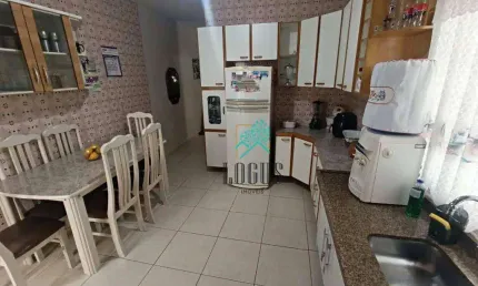 Casa com 2 residências, área construídas de 146m², à venda por R$ 550,000 - Paulicéia, SBC/SP