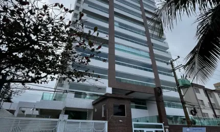 Apartamento vista mar com varanda em l com 3 acessos sala e ambos os quartos