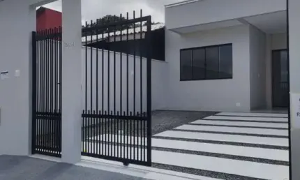 Casa com 2 quartos à venda na Rua Maria Espíndola Francez, 300, Nossa Senhora de Fátima, Penha