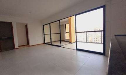 Cobertura com 4 dormitórios, 3 suítes , 3 vagas à venda, 222 m² por R$ 1.170.000 - São Mateus - Juiz de Fora/MG