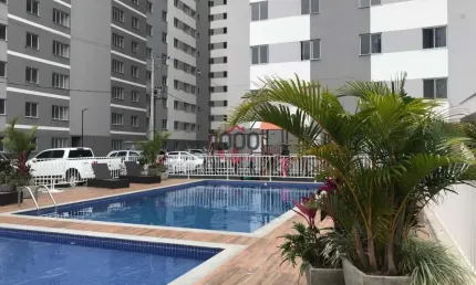 São pedro, elevadores, piscinas, 2 quartos e cozinha com armários.