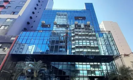 Sala comercial para alugar na Rua Rei Alberto, Centro, Juiz de Fora