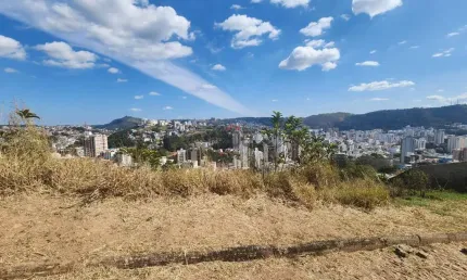 Terreno à venda na Rua Rotary Clube, Cidade Jardim, Juiz de Fora