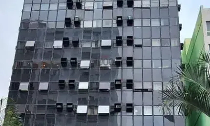 Sala comercial à venda na Avenida Barão do Rio Branco, Centro, Juiz de Fora