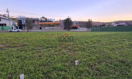 Terreno à venda na Rua Itanhandu, Alphaville, Juiz de Fora