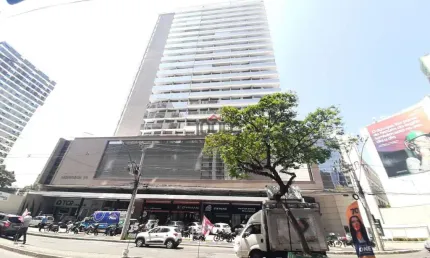 Kitnet / Stúdio à venda na Avenida Presidente Itamar Franco, Centro, Juiz de Fora