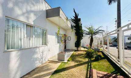 Casa com 2 quartos à venda na Rua Helena Teixeira de Carvalho, Novo Horizonte, Juiz de Fora