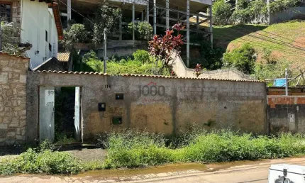 Terreno à venda na Rua Albertino Gonçalves Vieira, Teixeiras, Juiz de Fora