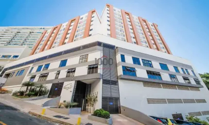 Apartamento de 1 Quarto com sacada privada para momentos de relaxamento.
