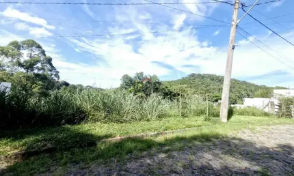 Terreno em condomínio fechado à venda na Rua Antônio Bento De Vasconcelos D2, Previdenciários, Juiz de Fora