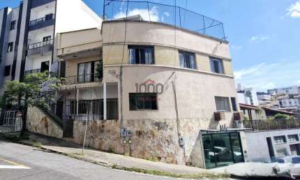 Casa com 4 quartos à venda na Rua Isabel Bastos, Passos, Juiz de Fora