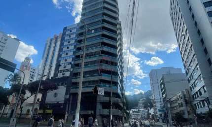 Apartamento com 5 quartos à venda na Avenida Barão do Rio Branco, Centro, Juiz de Fora