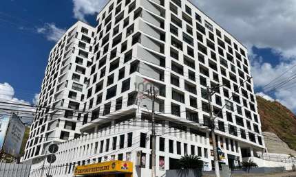 Ponto comercial para alugar na Avenida Barão do Rio Branco, Manoel Honório, Juiz de Fora