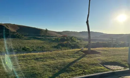 Terreno em condomínio fechado à venda na Rua Cambuí, Alphaville, Juiz de Fora