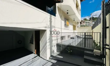 Casa com 2 quartos à venda na Rua Professor Gerardo Marini, Grajaú, Juiz de Fora