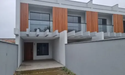 Casa com 3 quartos à venda na Rua Japão, 50, Boa Vista, Joinville