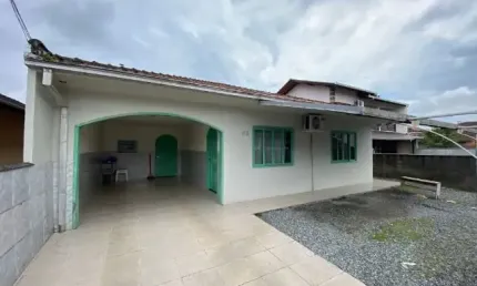 Casa com 7 quartos à venda na Rua Arara, 419, Aventureiro, Joinville