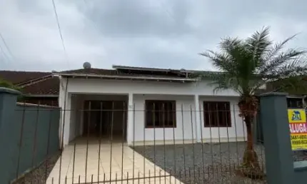 Casa com 2 quartos à venda na Rua Tabatinga, 2234, Iririú, Joinville
