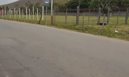 Excelente localização, ótima topografia, em Dias Tavares, enfrente ao colégio