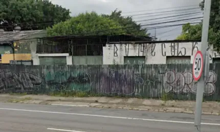Venda de Terreno com 1932m em Interlagos, São Paulo, SP