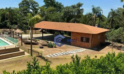 Sítio com 3 dormitórios à venda, 208000 m² por R$ 3.200.000,00 - Jardim dos Laranjais - Indaiatuba/SP