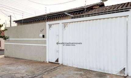 Casa com suíte armários planejados - Recanto dos Pássaros