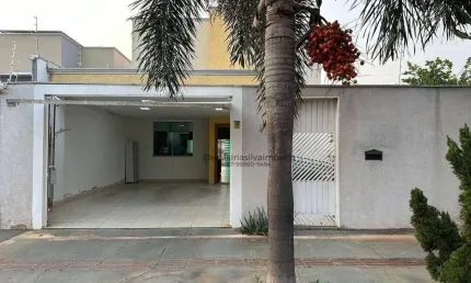 Sobrado com 02 demi-suíte 01 suíte plena muito espaço com ótima localização