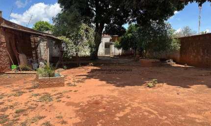 Terreno à venda na Rua dos Dentistas, Tiradentes, Campo Grande