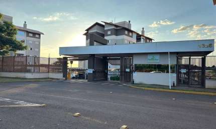 Apartamento rico em armários - Condomínio Reserva do Bosque Monte Castelo