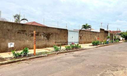 Casa com 3 quartos à venda na Rua Dom Pedro I, Vila Planalto, Campo Grande