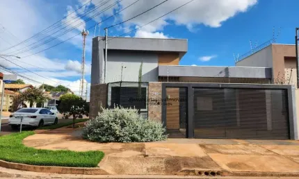 Casa com 3 quartos à venda na Rua Felipe Duailibi, Parque Residencial Rita Vieira, Campo Grande