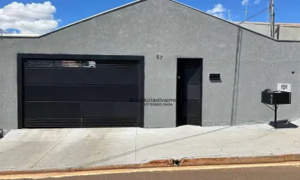 Casa com 2 quartos à venda na Avenida Roseira, Residencial Oliveira, Campo Grande