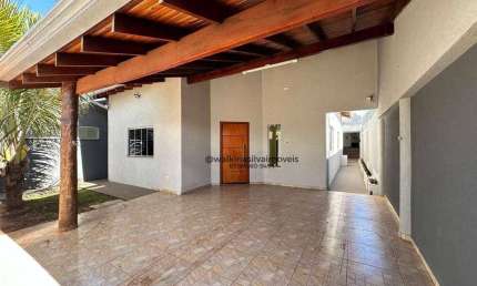 Casa à venda 03 quartos suíte com piscina - Oliveira III