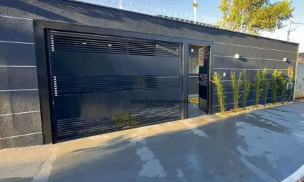 Casa à venda Vila Bandeirantes 03 quartos com suíte acesso rápido para o centro