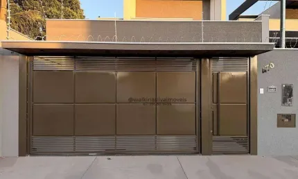 Casa com 3 quartos à venda na Rua Rotterdan, Parque Residencial Rita Vieira, Campo Grande