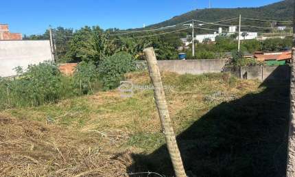 Ótimo lote no bairro Jadir Marinho com 300m² com excelente localização!