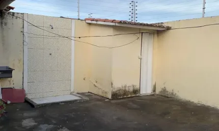 Casa com 3 quartos à venda na Rua Topázio, 100, Maraponga, Fortaleza