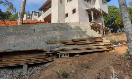 Terreno à venda, 378 m² por R$ 145.900,00 - Vargem Grande - Teresópolis/RJ