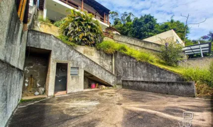 Casa à venda, 105 m² por R$ 550.000,00 - Tijuca - Teresópolis/RJ