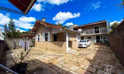 Casa à venda, 221 m² por R$ 800.000,00 - Bom Retiro - Teresópolis/RJ