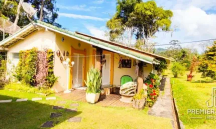 Casa com 5 dormitórios à venda, 620 m² por R$ 1.650.000 - Próximo a Albuquerque - Teresópolis/RJ