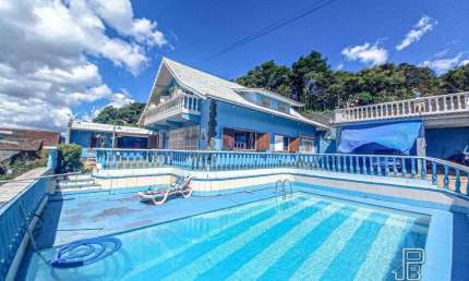 Casa à venda, 263 m² por R$ 895.000,00 - Fazendinha - Teresópolis/RJ