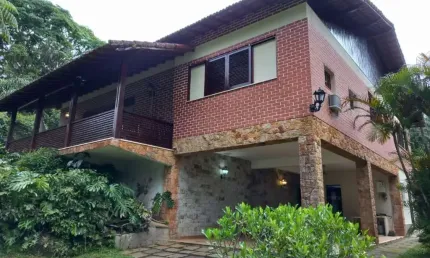 Casa à venda, 270 m² por R$ 1.150.000,00 - Granja Guarani - Teresópolis/RJ