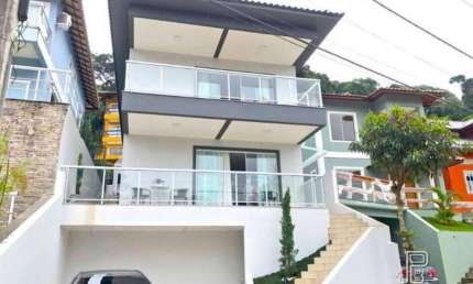Casa à venda, 328 m² por R$ 1.500.000,00 - Vargem Grande - Teresópolis/RJ
