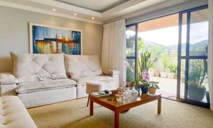 Cobertura à venda, 130 m² por R$ 2.000.000,00 - Várzea - Teresópolis/RJ