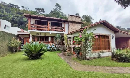 Casa à venda, 200 m² por R$ 1.200.000,00 - Albuquerque - Teresópolis/RJ