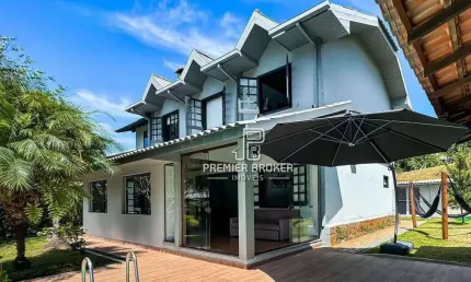 Casa à venda, 235 m² por R$ 1.680.000,00 - Albuquerque - Teresópolis/RJ
