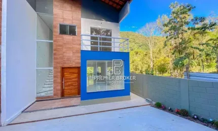 Casa com 4 dormitórios à venda, 219 m² por R$ 990.000,00 - Granja Guarani - Teresópolis/RJ